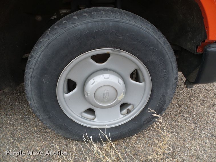 image for item DH4783 2008 Ford F250 Super Duty XL pickup truck