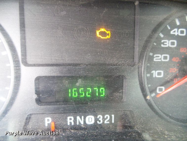 image for item DH4784 2006 Ford F250 Super Duty XL pickup truck