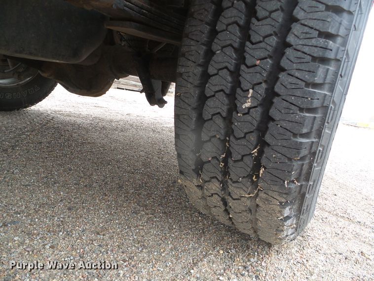 image for item DH4784 2006 Ford F250 Super Duty XL pickup truck