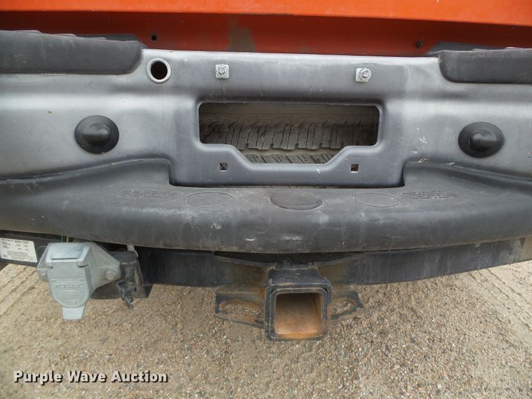 image for item DH4784 2006 Ford F250 Super Duty XL pickup truck