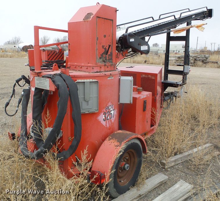 image for item DH4785 2001 Craftco SS125 crack seal machine