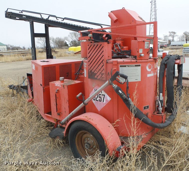 image for item DH4785 2001 Craftco SS125 crack seal machine