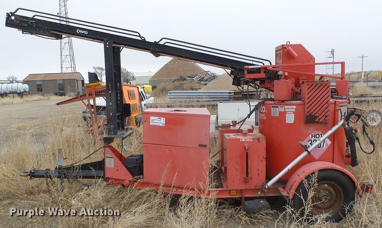 image for item DH4785 2001 Craftco SS125 crack seal machine