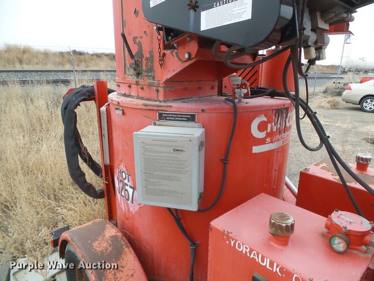 image for item DH4785 2001 Craftco SS125 crack seal machine