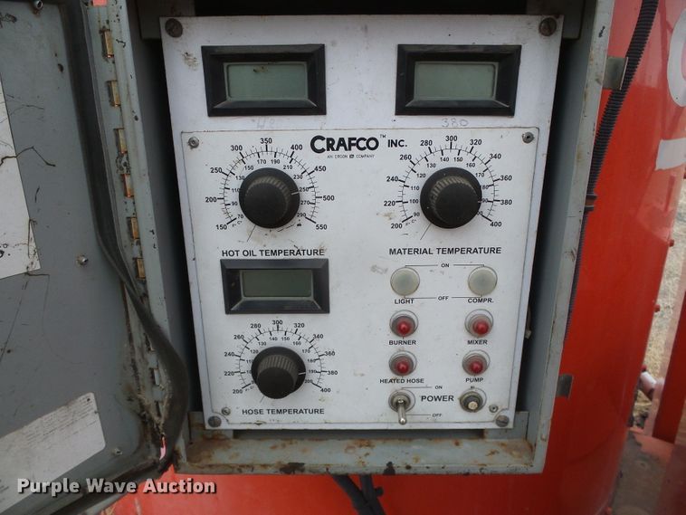 image for item DH4785 2001 Craftco SS125 crack seal machine