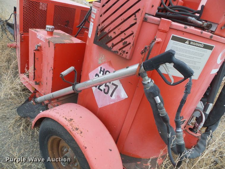 image for item DH4785 2001 Craftco SS125 crack seal machine