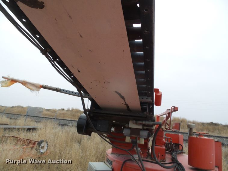 image for item DH4785 2001 Craftco SS125 crack seal machine