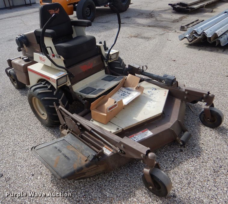 image for item EH9447 2004 Grasshopper 722D2 ZTR lawn mower