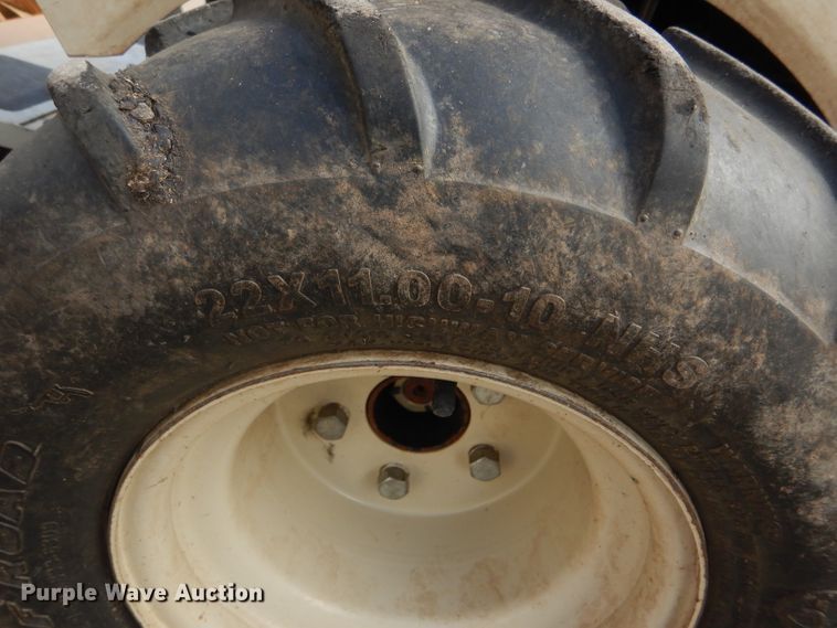 image for item EH9447 2004 Grasshopper 722D2 ZTR lawn mower