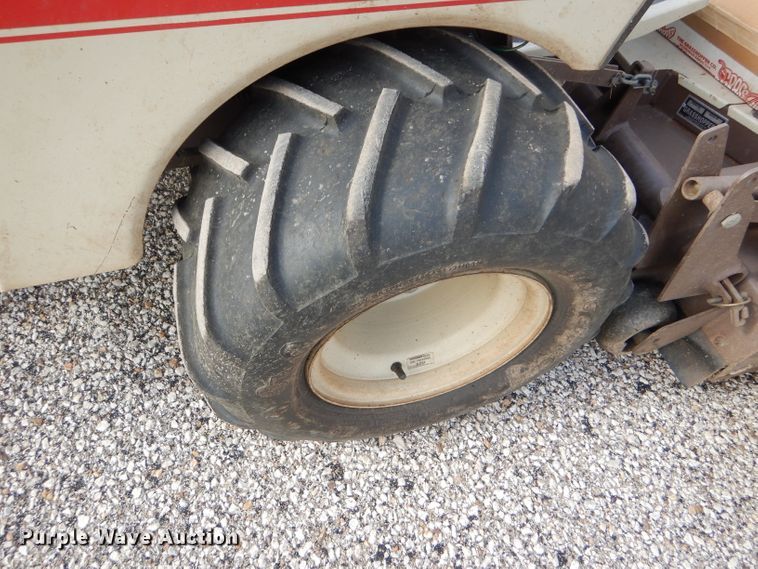 image for item EH9447 2004 Grasshopper 722D2 ZTR lawn mower