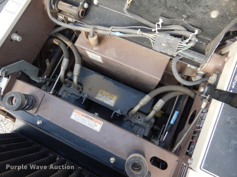 image for item EH9447 2004 Grasshopper 722D2 ZTR lawn mower