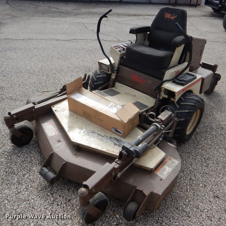 image for item EH9449 2004 Grasshopper 722D2 ZTR lawn mower