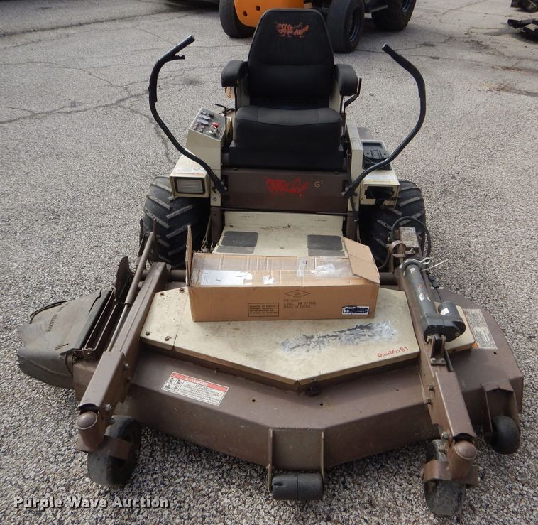 image for item EH9449 2004 Grasshopper 722D2 ZTR lawn mower