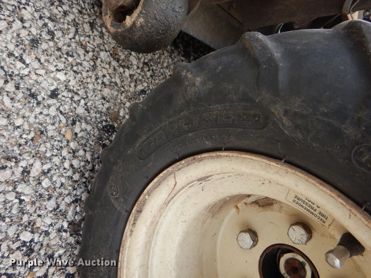 image for item EH9449 2004 Grasshopper 722D2 ZTR lawn mower