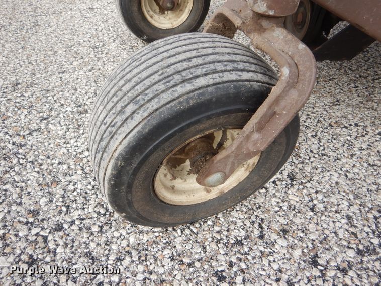 image for item EH9449 2004 Grasshopper 722D2 ZTR lawn mower