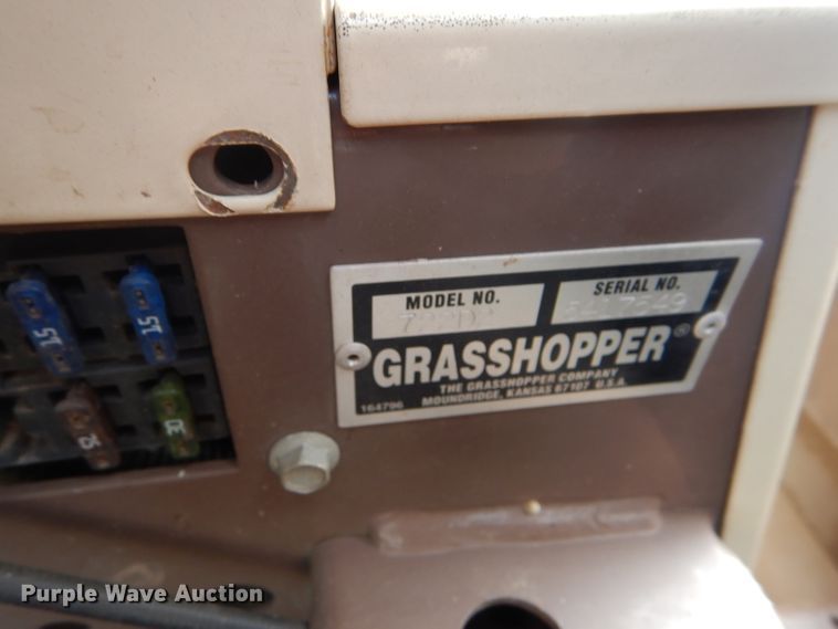 image for item EH9449 2004 Grasshopper 722D2 ZTR lawn mower