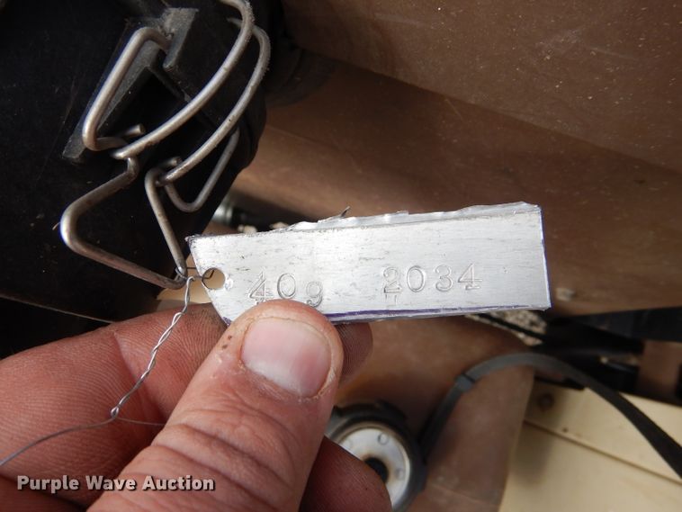 image for item EH9449 2004 Grasshopper 722D2 ZTR lawn mower