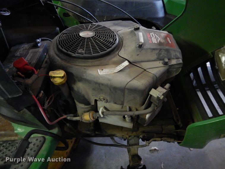 image for item FY9344 2005 John Deere L111 lawn mower