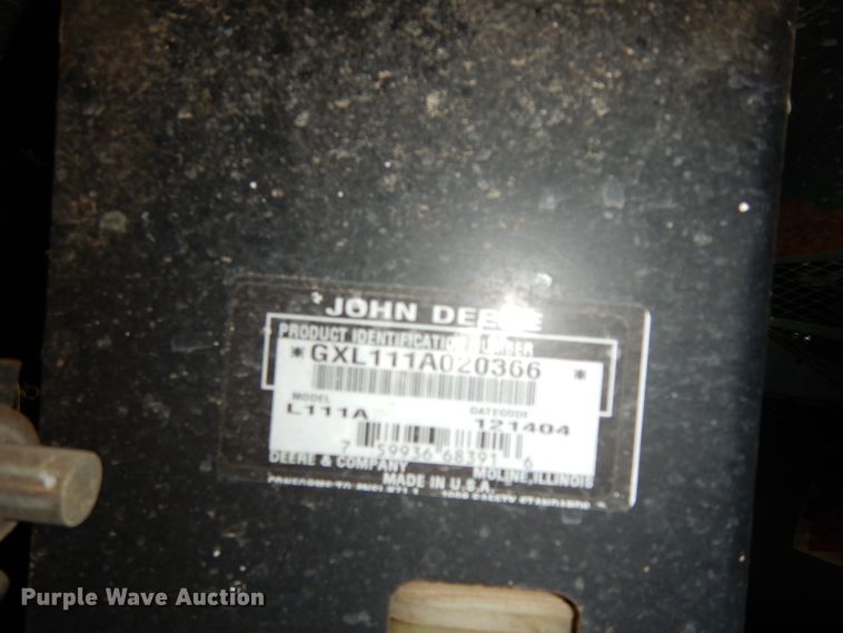 image for item FY9344 2005 John Deere L111 lawn mower