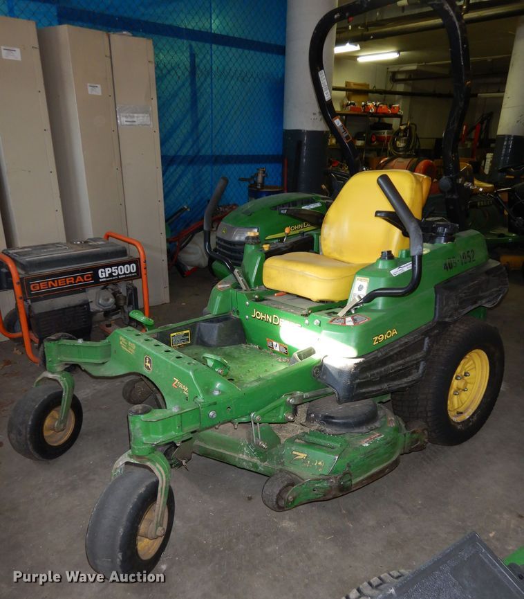 image for item FY9345 2012 John Deere Z910A lawn mower
