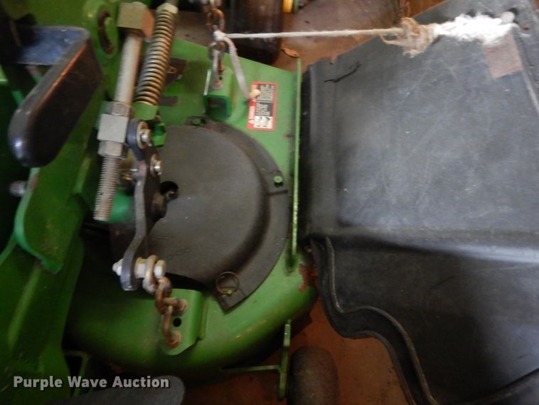 image for item FY9346 2003 John Deere 717 lawn mower