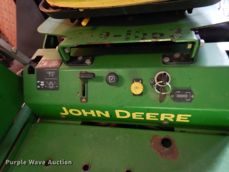 image for item FY9346 2003 John Deere 717 lawn mower