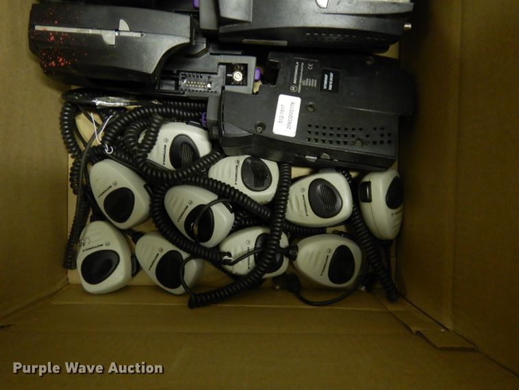 image for item FY9424 (174) Motorola portable radio adapters