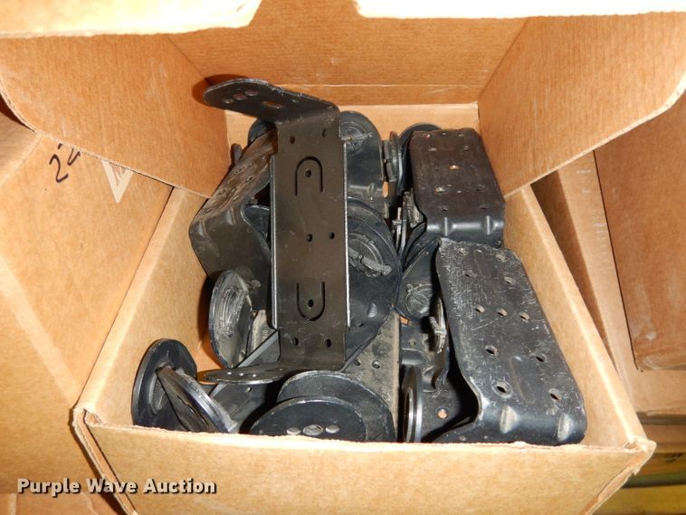 image for item FY9424 (174) Motorola portable radio adapters