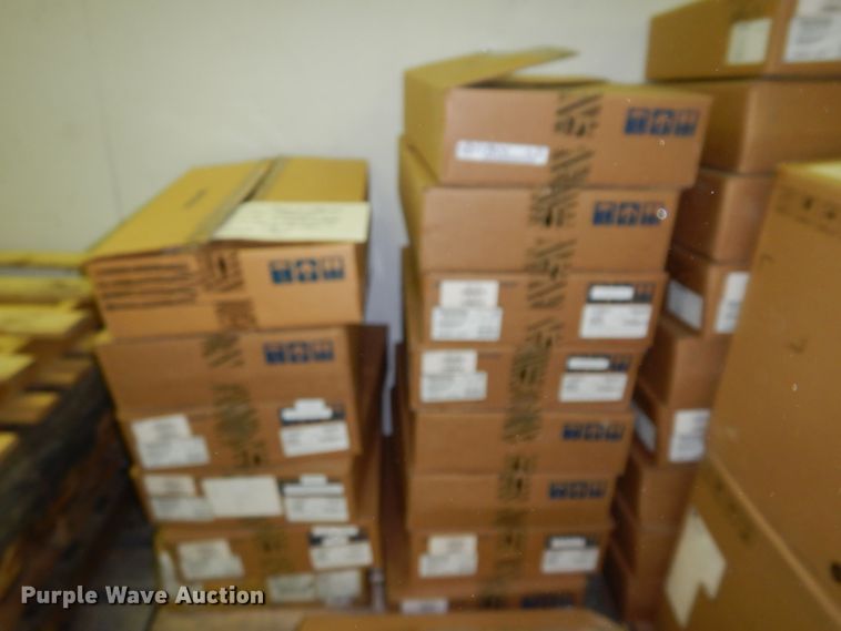 image for item FY9424 (174) Motorola portable radio adapters