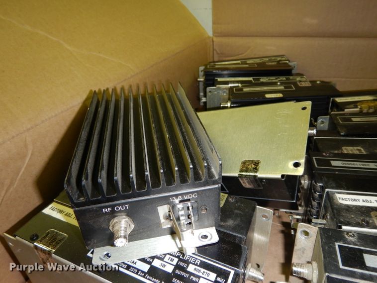 image for item FY9424 (174) Motorola portable radio adapters