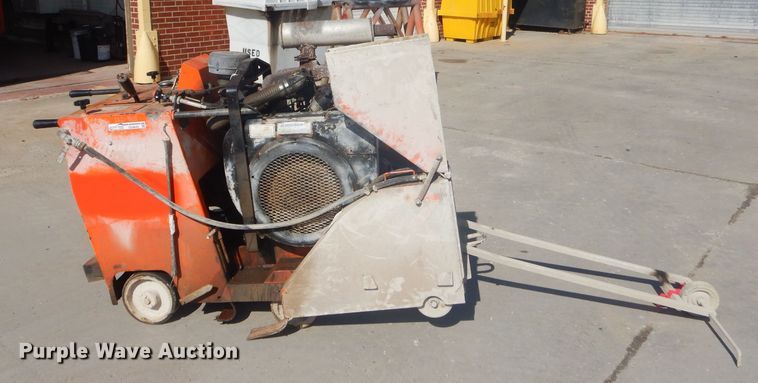 image for item GG9640 2001 Norton Clipper CG5BKGV concrete saw