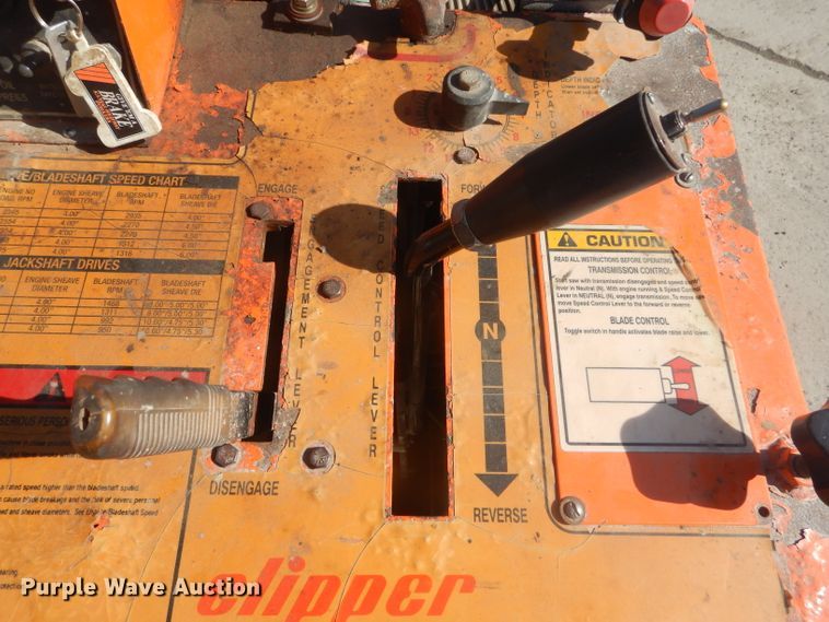 image for item GG9640 2001 Norton Clipper CG5BKGV concrete saw