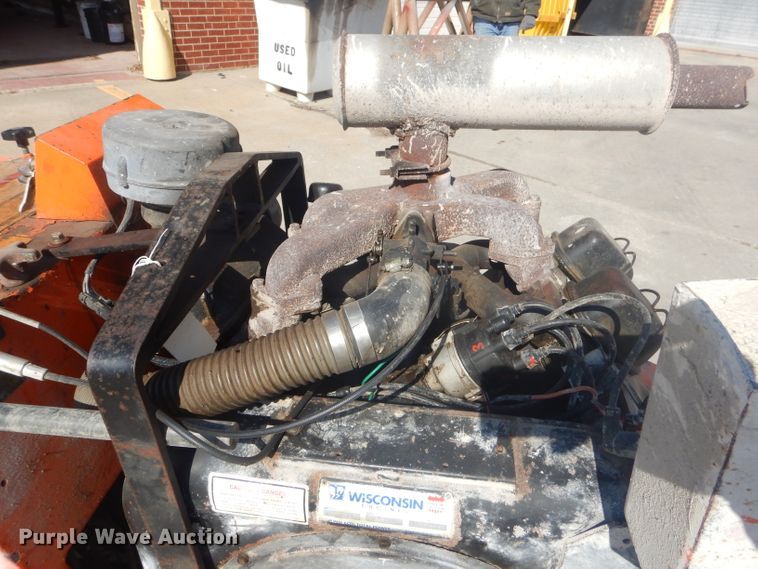 image for item GG9640 2001 Norton Clipper CG5BKGV concrete saw