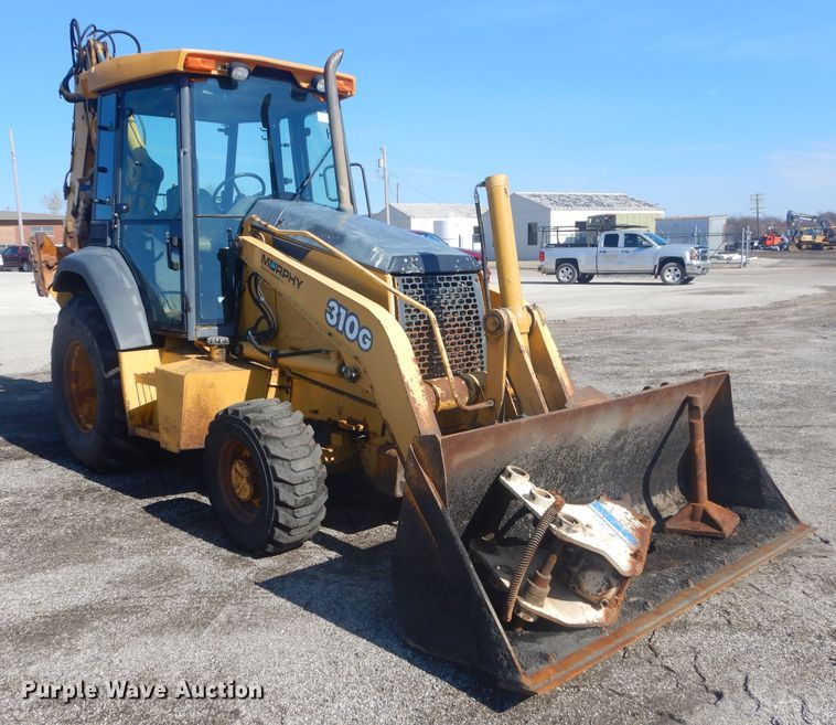 image for item GG9645 2003 John Deere 310G backhoe