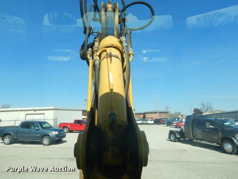 image for item GG9645 2003 John Deere 310G backhoe