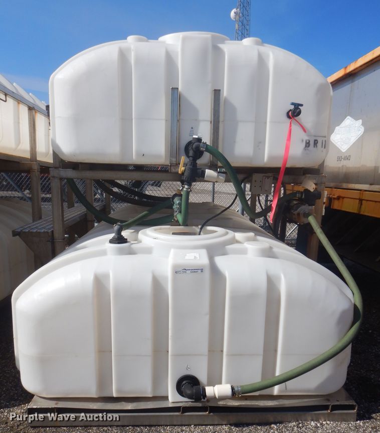 image for item GG9647 2004 Sprayer Specialties SB1400SS salt brine maker