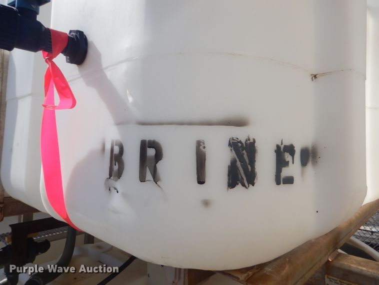 image for item GG9647 2004 Sprayer Specialties SB1400SS salt brine maker