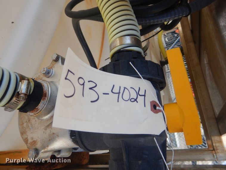 image for item GG9648 2004 Sprayer Specialties SB1400SS salt brine maker