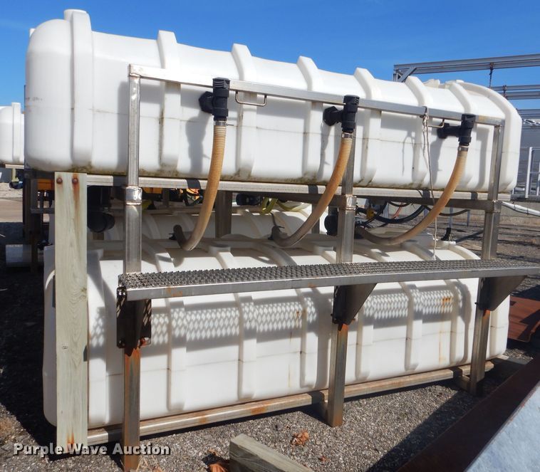 image for item GG9649 2004 Sprayer Specialties SB1400SS salt brine maker