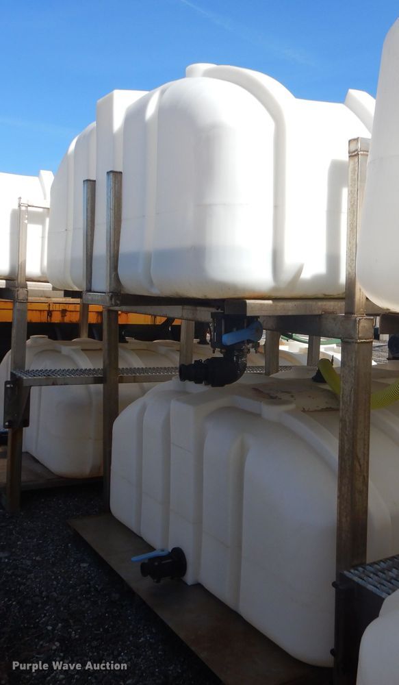 image for item GG9649 2004 Sprayer Specialties SB1400SS salt brine maker