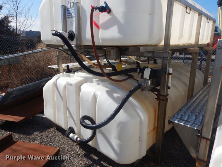 image for item GG9649 2004 Sprayer Specialties SB1400SS salt brine maker