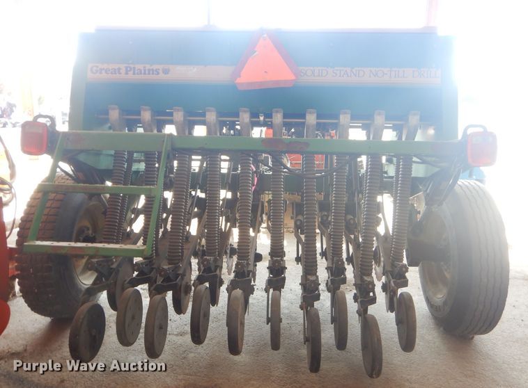 image for item GG9650 1997 Great Plains EWNG7-1008-0231 no-till grain drill