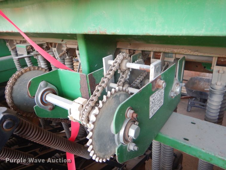 image for item GG9650 1997 Great Plains EWNG7-1008-0231 no-till grain drill