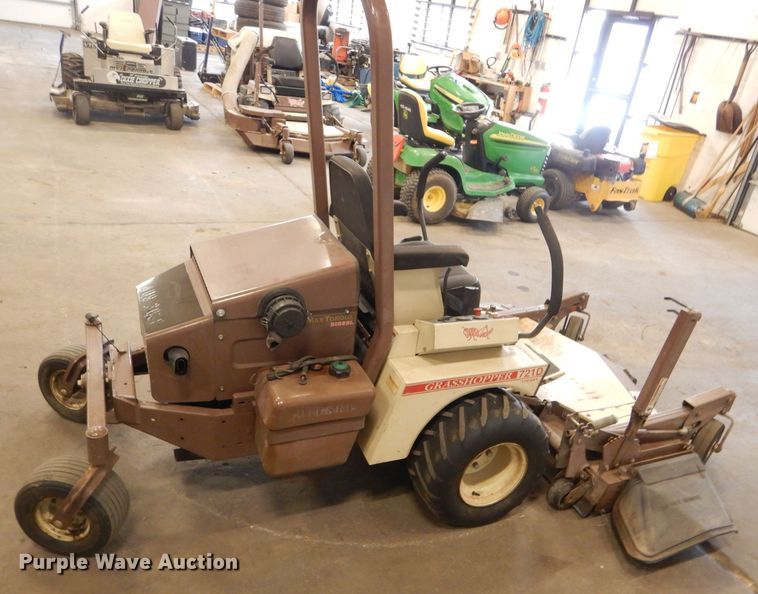 image for item GX9802 2007 Grasshopper 721D ZTR lawn mower