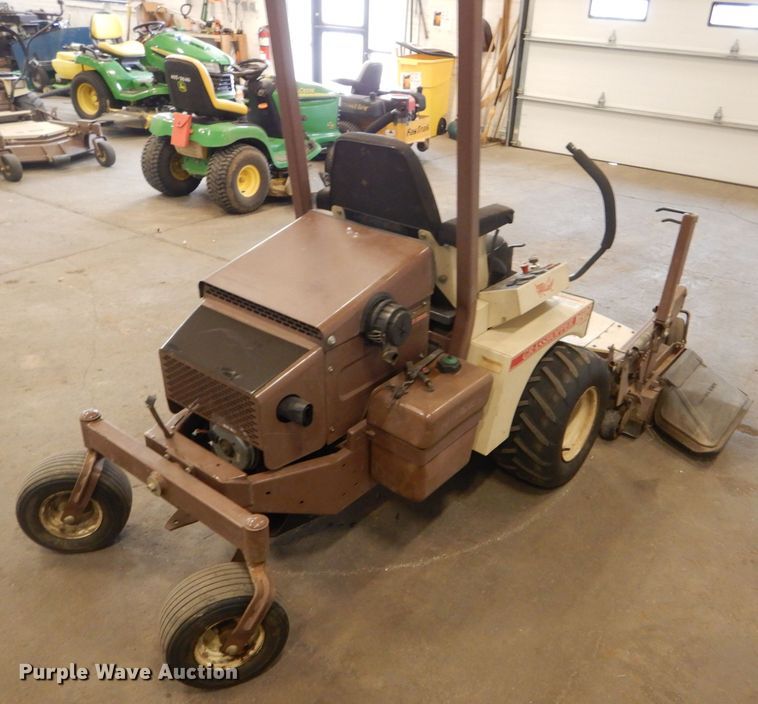 image for item GX9802 2007 Grasshopper 721D ZTR lawn mower