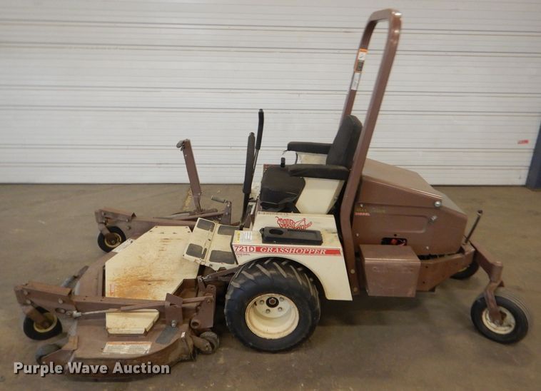 image for item GX9802 2007 Grasshopper 721D ZTR lawn mower
