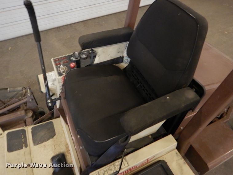 image for item GX9802 2007 Grasshopper 721D ZTR lawn mower