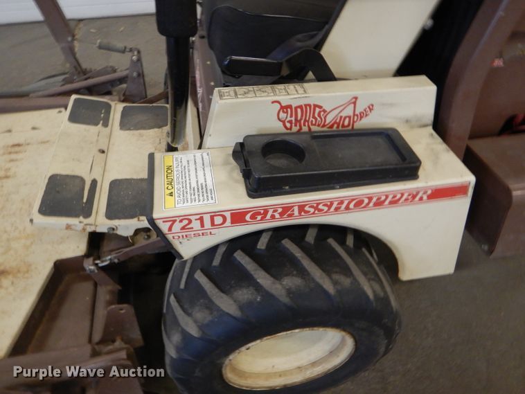 image for item GX9802 2007 Grasshopper 721D ZTR lawn mower