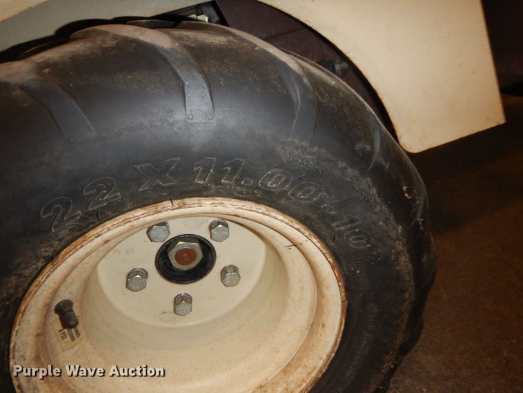 image for item GX9802 2007 Grasshopper 721D ZTR lawn mower