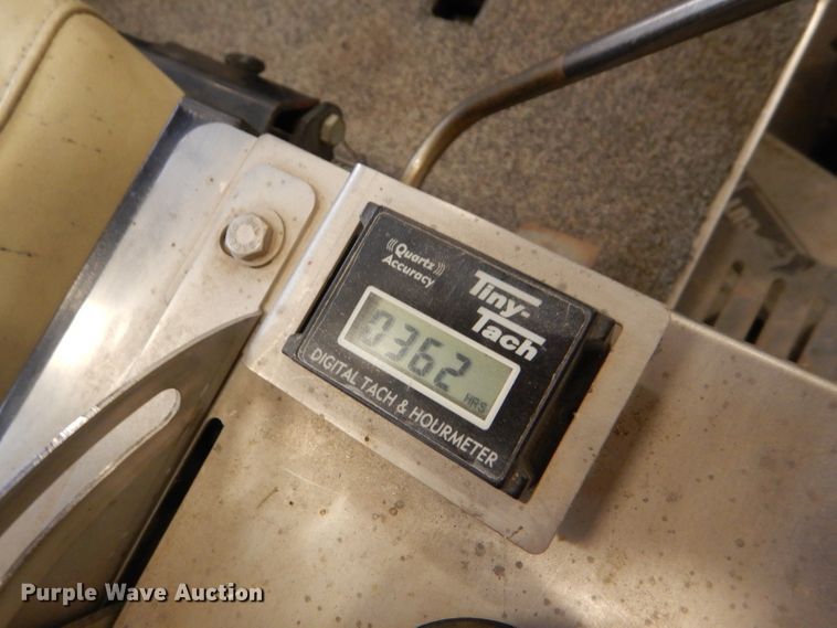 image for item GX9803 2005 Dixie Chopper XG2703-60 ZTR lawn mower